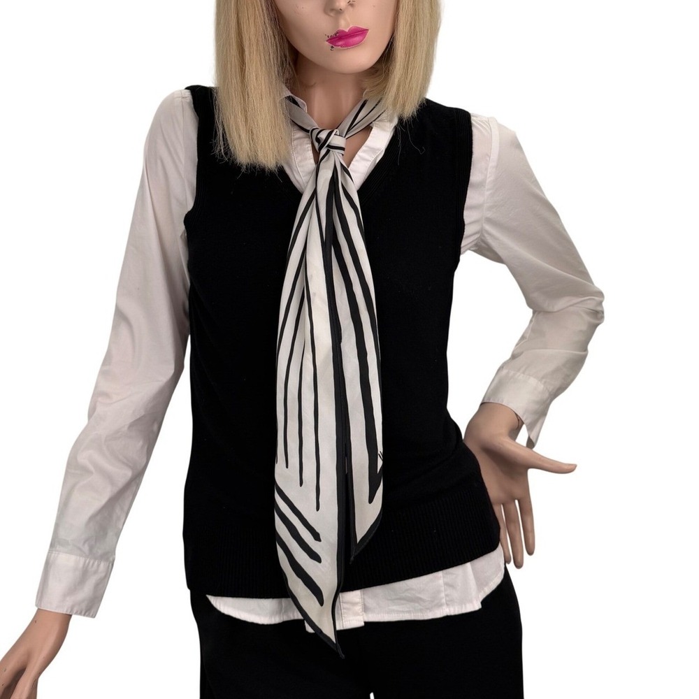 Womens Black + White 4 Piece Office Outfit - Small Dark Academia Modern Classic